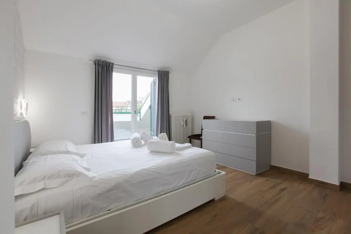 Luminoso Appartamento Con Terrazzo 米兰 意大利
